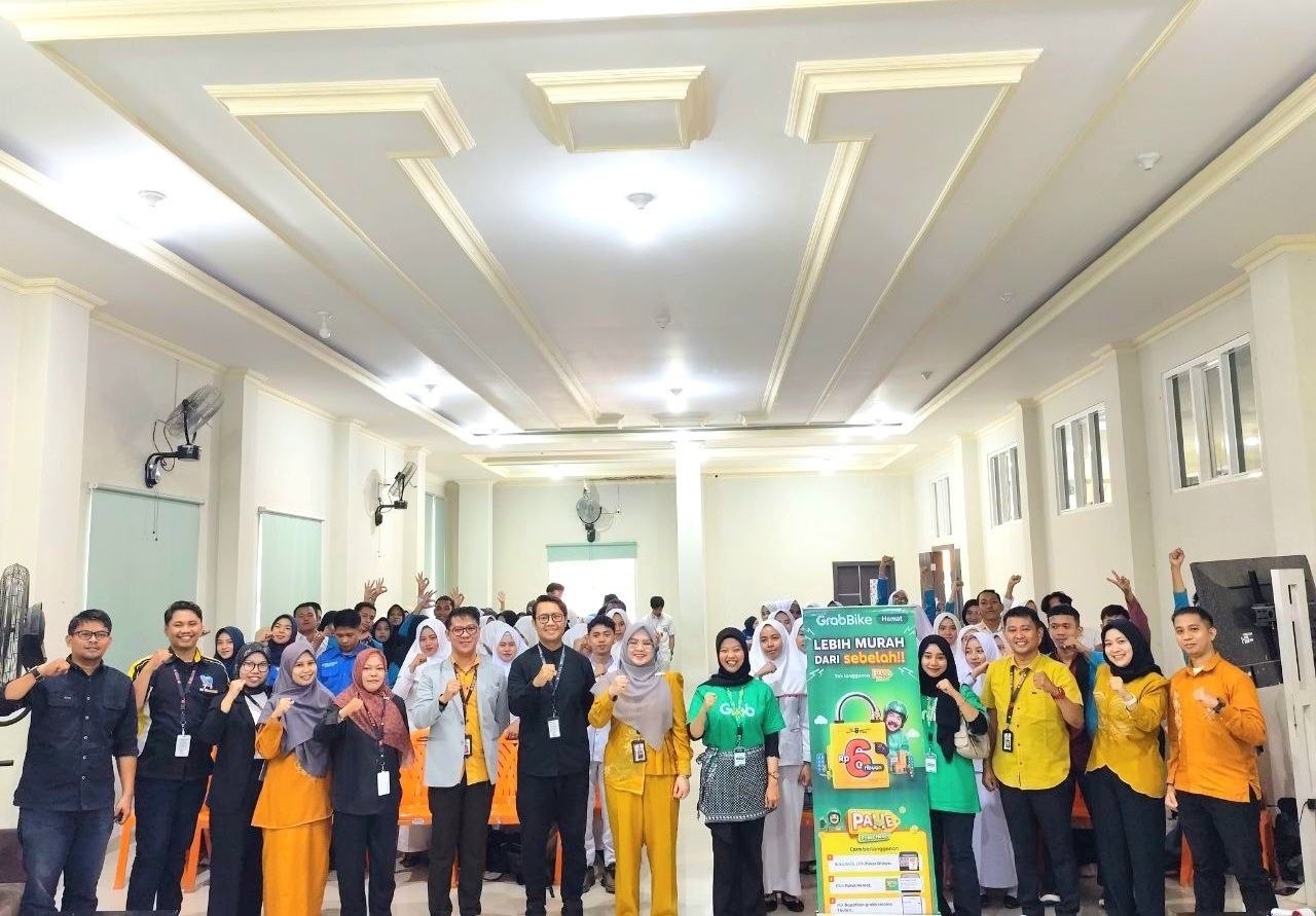 Universitas Bina Mandiri Gorontalo dan Grab Gelar Goes to Campus, Bahas Kesiapan Mahasiswa Masuk Industri Teknologi