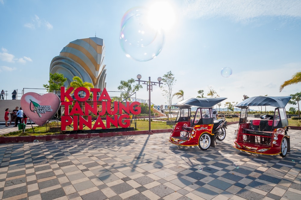 Prakiraan Cuaca Kepri Sabtu 24 Oktober 2026: Hujan Ringan di Karimun-Natuna, Udara Kabur Selimuti Batam-Bintan-Tanjungpinang