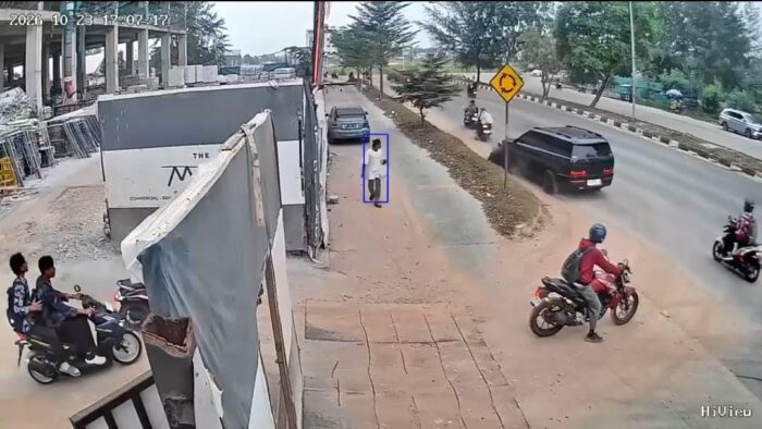Pengemudi Hyundai Santa Fe di Batam Tewaskan Mahasiswi Usai Fokus Ambil HP, Korban Terseret 30 Meter