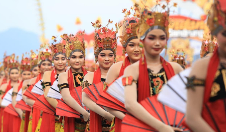 Gandrung Sewu 2026 Glow in the Dark di Banyuwangi, Hotel dan Homestay Penuh