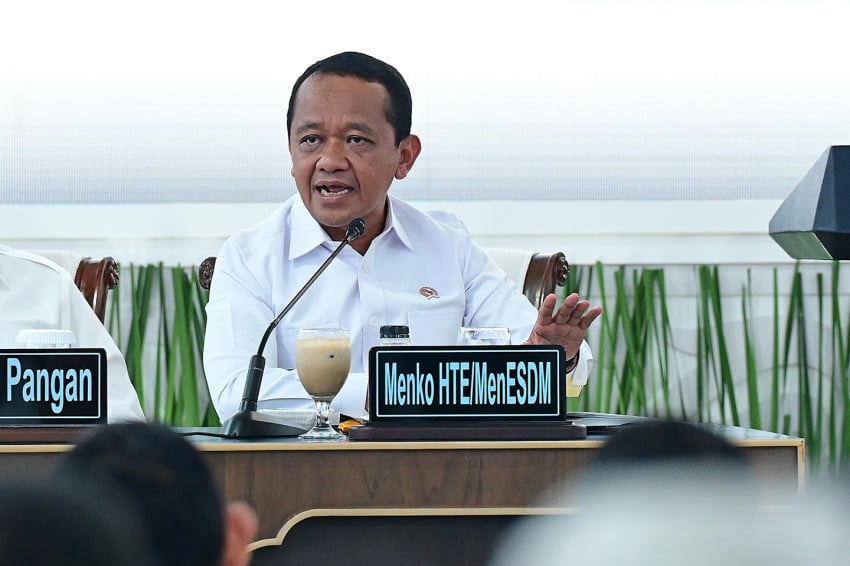 Bahlil Temukan Truk Tambang dan Kebun Antre BBM Subsidi di Kalimantan