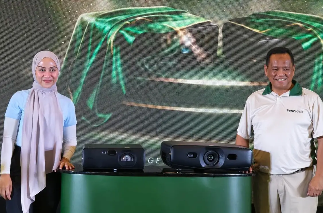 BenQ Rilis Proyektor Simulator Golf AK900ST dan AK800ST di Indonesia