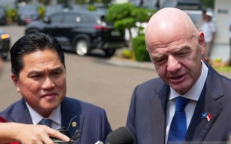 Erick Thohir Serahkan Surat Dukungan Prabowo untuk Presiden FIFA Infantino