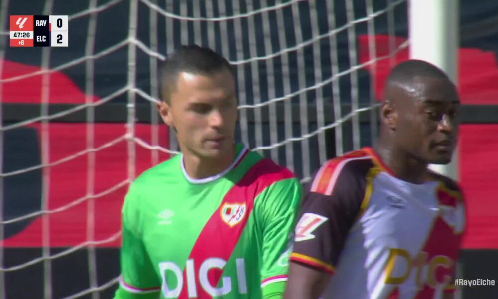 Emil Audero Kebobolan 3 Gol, Rayo Vallecano Takluk 0-3 dari Elche dan Rekor 12 Laga Kandang Terhenti