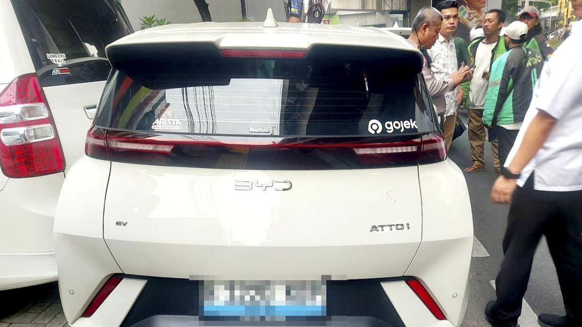Pengemudi BYD yang Tabrak Ojol di Panglima Polim Resmi Jadi Tersangka