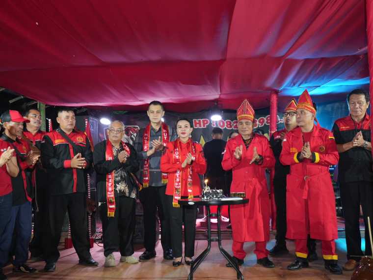 Bupati Landak Karolin Dorong Generasi Muda Dayak Kuasai Teknologi, Siapkan Perda Dana Abadi Pendidikan