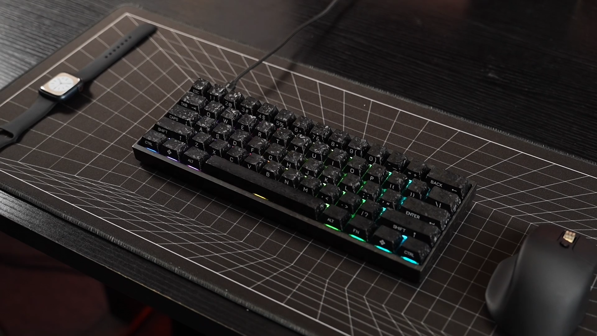 Keychron Carbon 60 HE 8K Rilis, Keyboard Serat Karbon Bobot 740 Gram