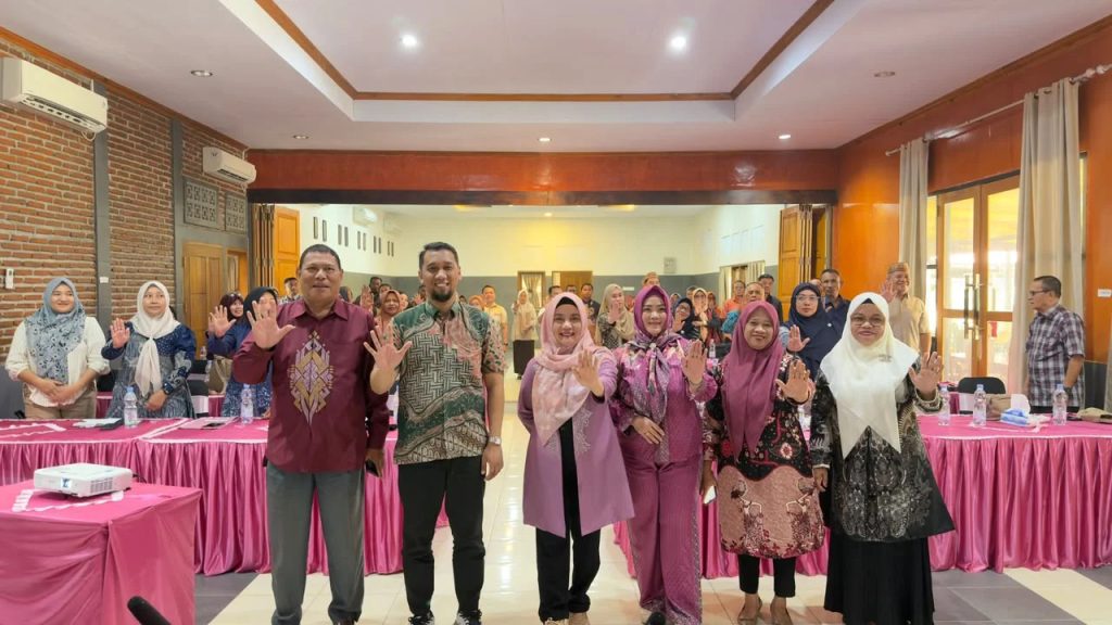 Dinas PPPA-PMD Gorontalo Perkuat 1.000 Guru dan Komite Sekolah di Kabupaten Gorontalo untuk Cegah Kekerasan Anak