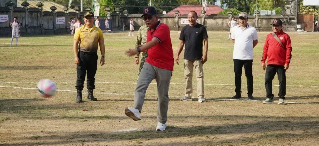 Bupati Buleleng Sutjidra Buka GS Tejakula Cup V, 8 Tim Desa Berebut Piala dan Hadiah Rp 23 Juta
