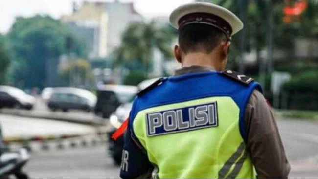 Operasi Patuh 2026 Mulai 26 Oktober, Polisi Sasar Pengendara Main HP
