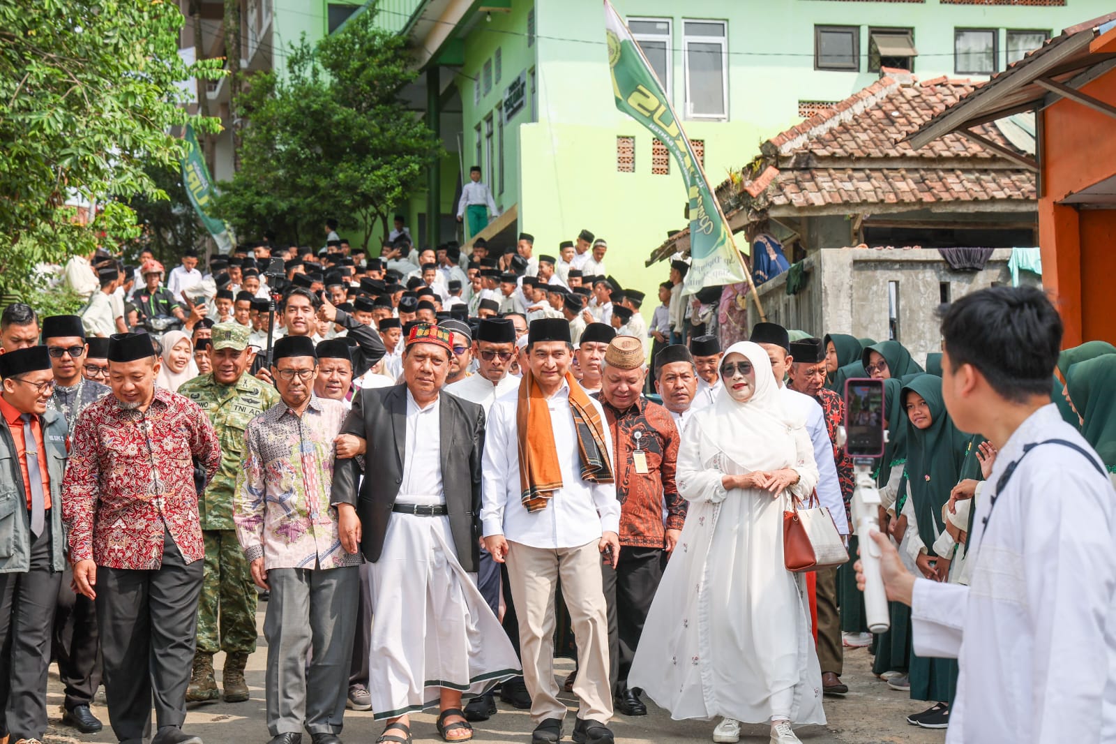 Wagub Banten Dorong Pesantren Turus Pandeglang Jadi Benteng Literasi dan Moral