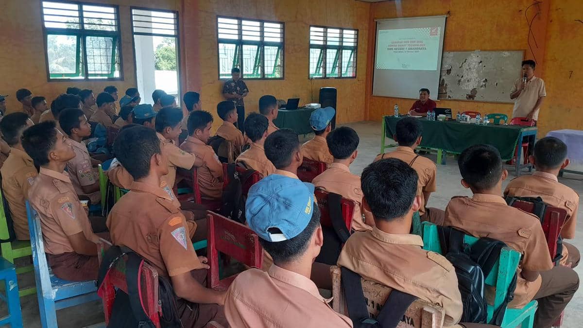 PT Indako Trading Coy Gelar Seminar Honda Smart Technology di SMKN 1 Amandraya Nias Selatan