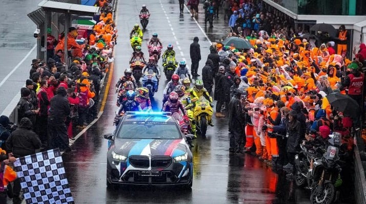 Cuaca Buruk Paksa MotoGP Australia 2026 Dibatalkan, Helikopter Medis Tak Bisa Terbang