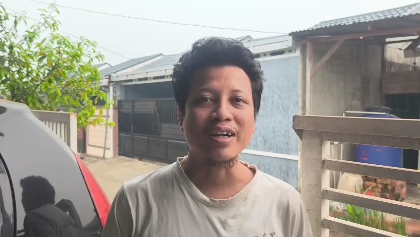 Hujan Pertama di Palembang Setelah Berbulan Kering, Warga Berharap Kabut Asap Karhutla Mereda