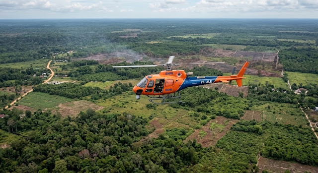Pemprov Kalbar Kerahkan Helikopter PK-ALE Sisir 3 Wilayah Rawan Karhutla di Ketapang dan Kayong Utara