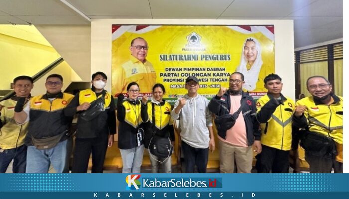 DPD Golkar Sulteng Bagikan 2.000 Liter Pertalite Gratis untuk Ratusan Pengemudi Ojol di Palu