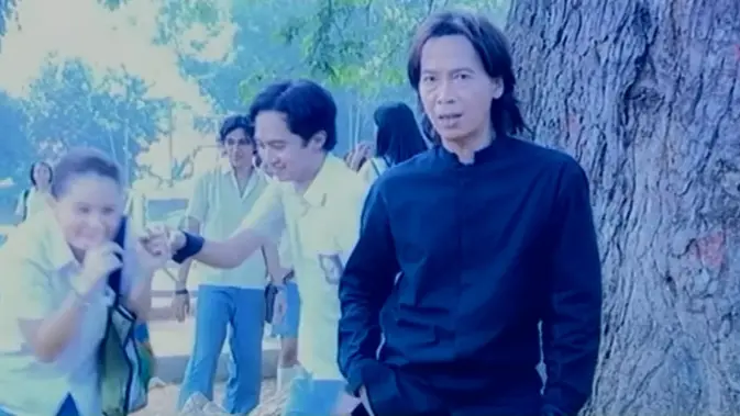 5 Lagu Lawas Indonesia yang Mengingatkan Masa Sekolah dan Cinta Pertama