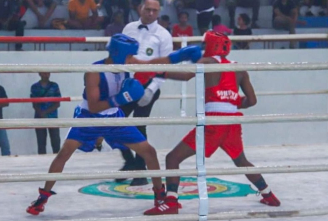 Delano Sapulette Raih Emas Kejurnas Tinju Piala Menko IPK, Maluku Bawa Pulang Tiga Medali