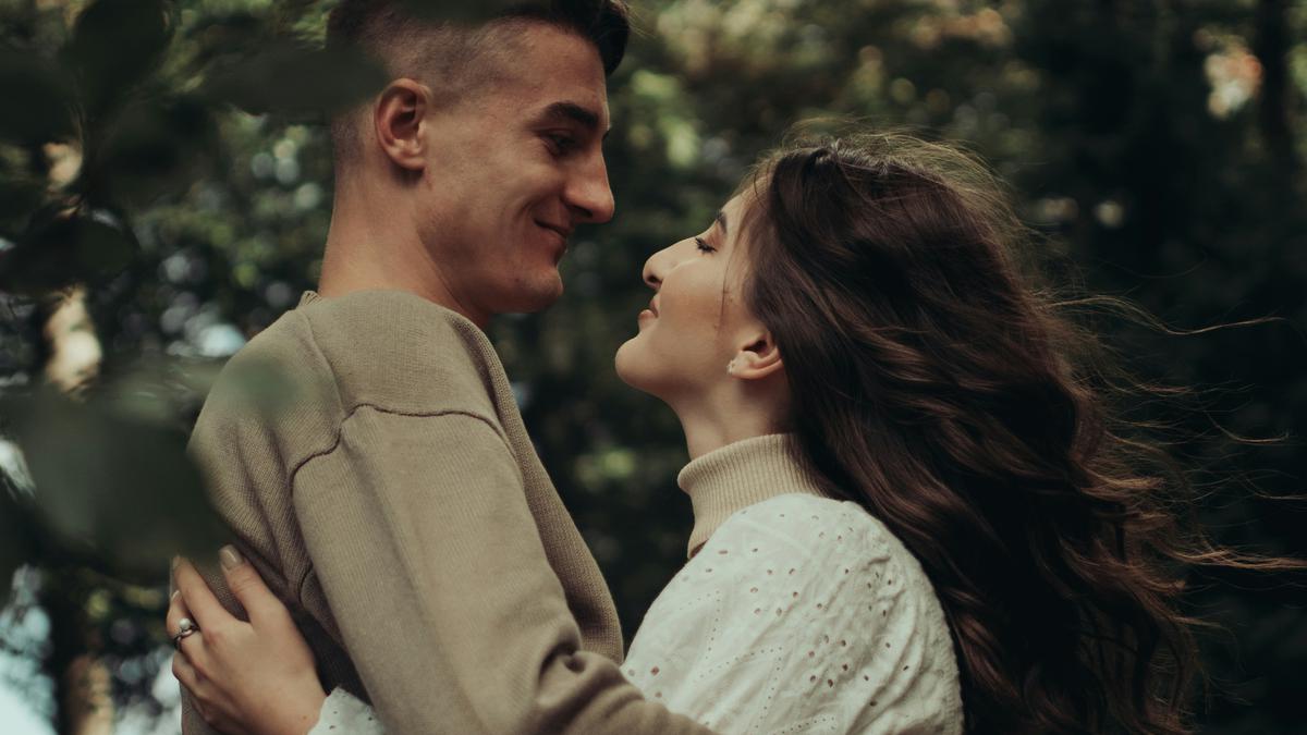 Ramalan Cinta Aries dengan Aries, Pasangan Dinamis
