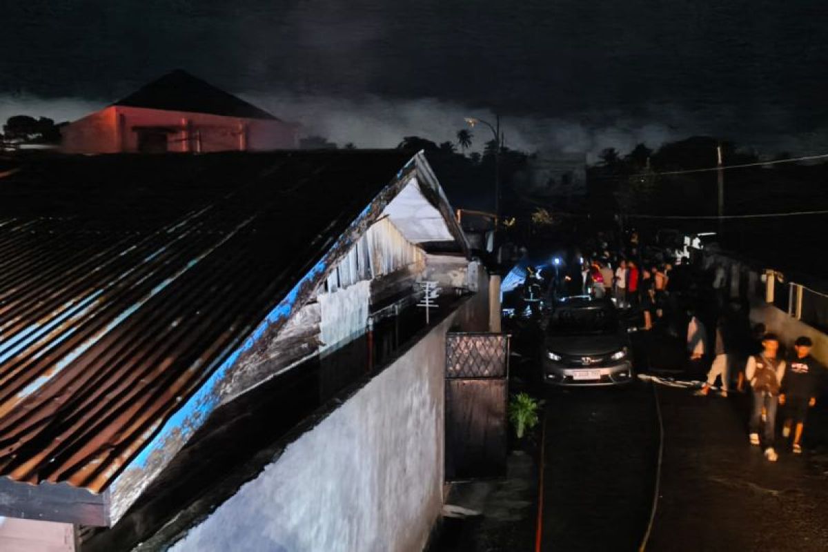 Kebakaran di Aceh Besar Hanguskan Tujuh Rumah Warga, Tiga Rusak Berat