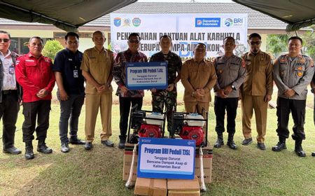 BRI Peduli Kirim 270 Pompa Air ke Kalimantan Barat, Bantu Petugas Padamkan Karhutla