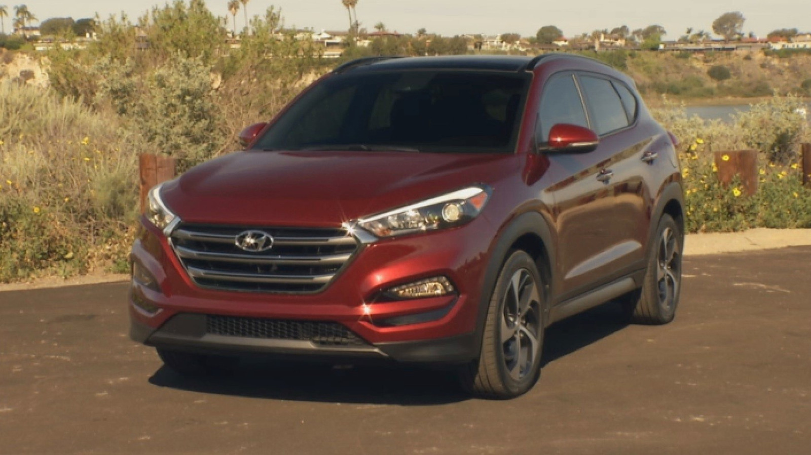 Hyundai Tucson Curian Bawa Abu Kedua Orang Tua Sehari Sebelum Pemakaman