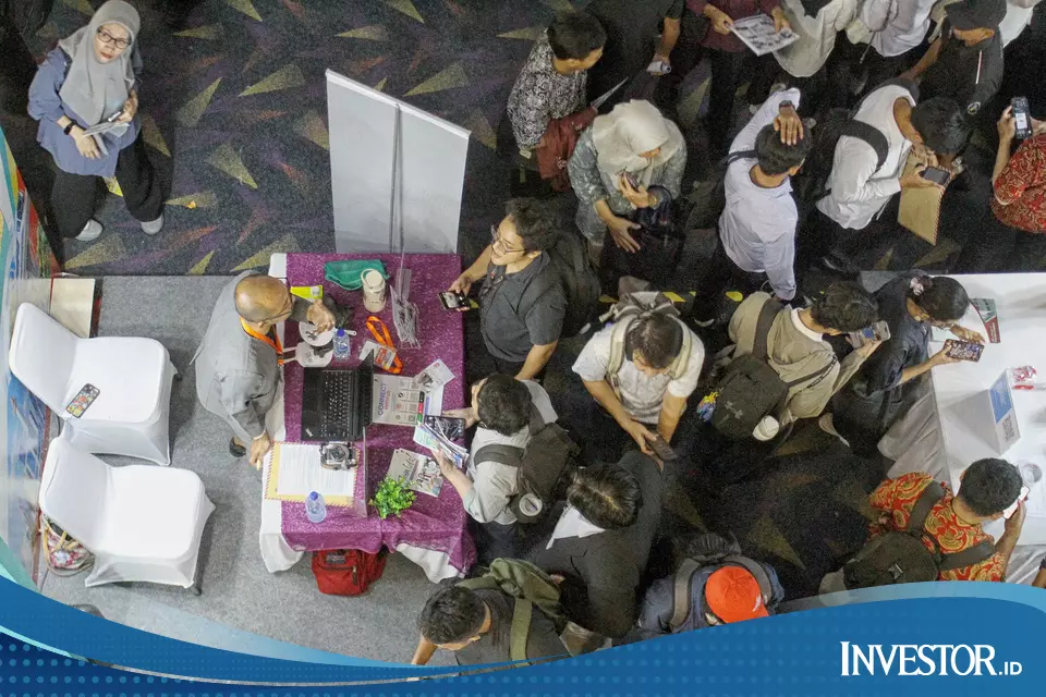 Investasi Rp3.923,2 Triliun Serap 5,48 Juta Pekerja, CORE Sebut Belum Optimal
