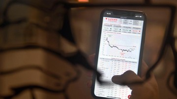 IHSG Berbalik Melemah 1,14% ke 5.377, 475 Saham Terkoreksi