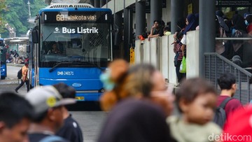 Pejabat Eropa Naik Bus dan Kereta ke Kantor, Djoko Setijowarno Usul Indonesia Tiru