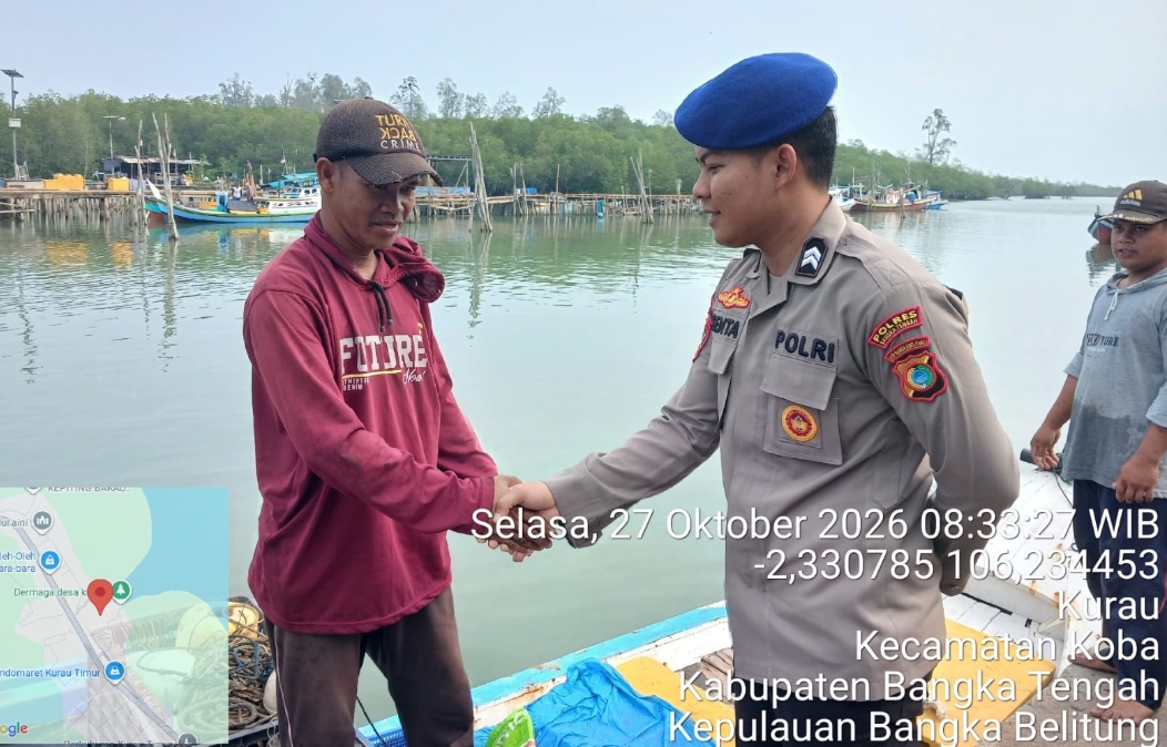 Sat Polairud Polres Bangka Tengah Patroli Dialogis di Pesisir Sungai Selan, Ingatkan Nelayan Lapor Keberangkatan Melaut