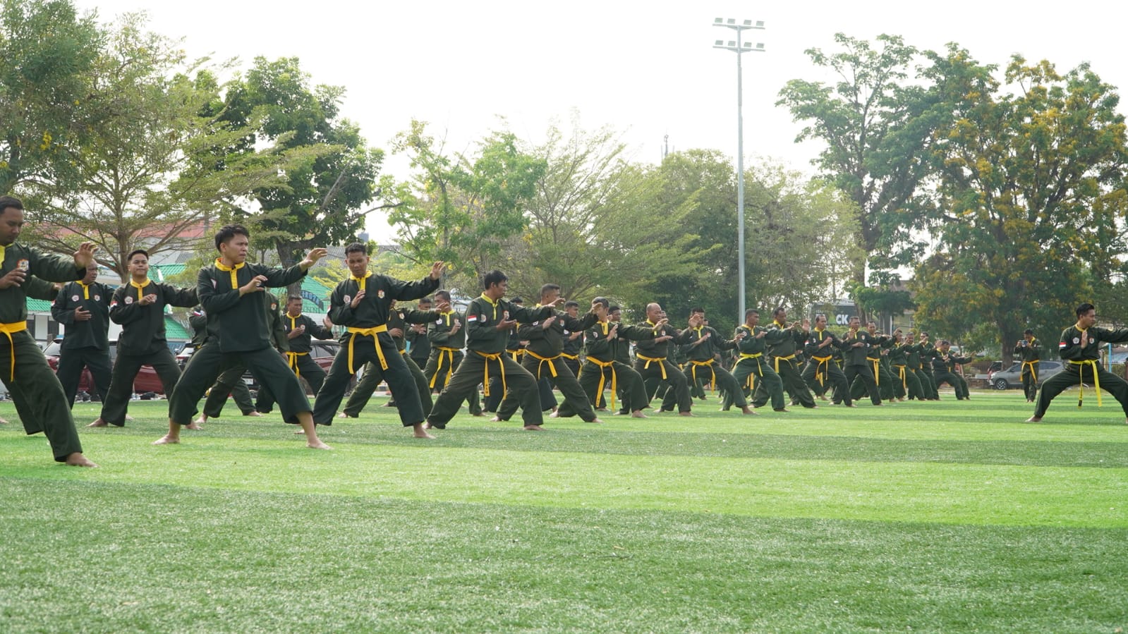 150 Prajurit Kodim 1403/Palopo Latihan Silat Militer di Lapangan Gaspa, Digelar Rutin Tiap Selasa dan Jumat