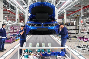 BMW Tawarkan Pesangon Rp 13 Miliar per Karyawan, Target Pangkas 8.000 Orang