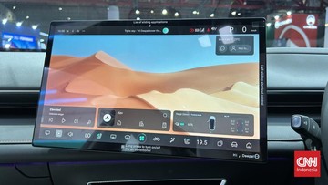 China Kaji Aturan Ketat Layar Besar Mobil Listrik, Berlaku 2027