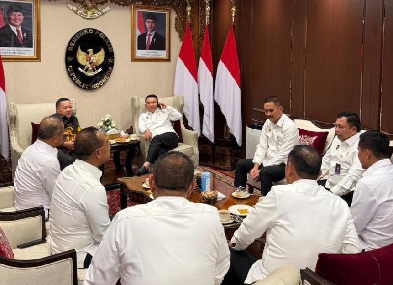 Bupati Nagan Raya Temui Menko Polkam Matangkan Persiapan Kunjungan Prabowo, 13.000 Peserta Siap Bentangkan Bendera 24 Km