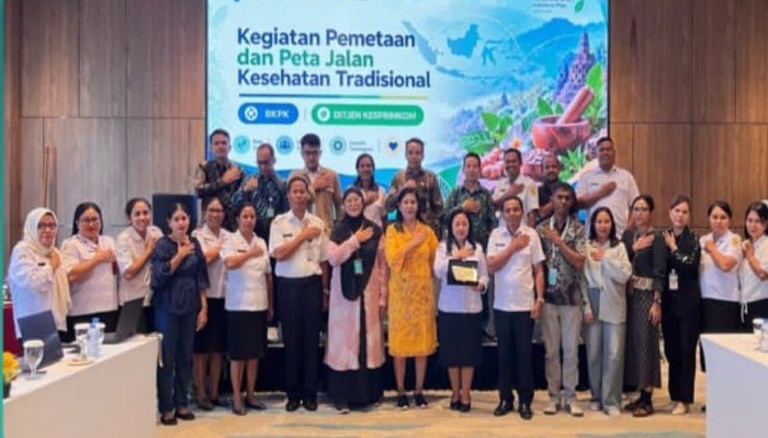 Dinkes Kota Kupang Raih Penghargaan Kemenkes 2026 untuk Pengelolaan Layanan Kesehatan Tradisional