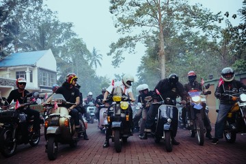 Sunset Ride x Motul di Tomohon: Motor Kustom Touring dan Audiensi Ekonomi Kreatif