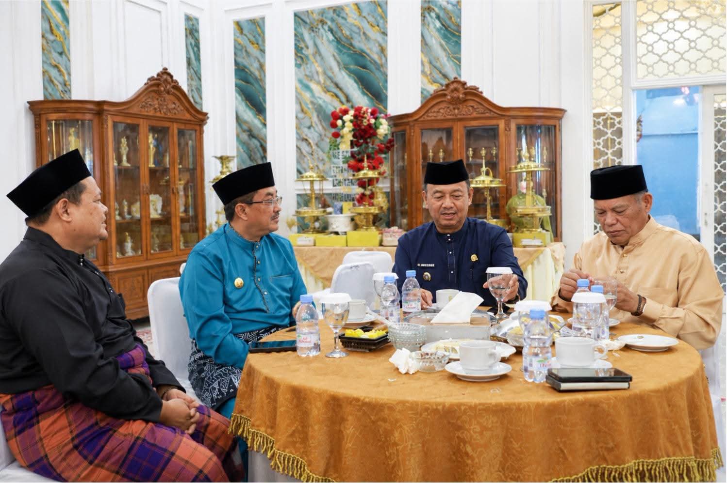 Bupati Tanjung Jabung Barat Hadiri Paripurna Hari Jadi Muaro Jambi ke-27, Dorong Sinergi Pembangunan Antardaerah