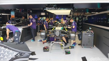 Signify Pasok Lampu Pintar NatureConnect ke Tim F1 Mercedes-AMG Petronas