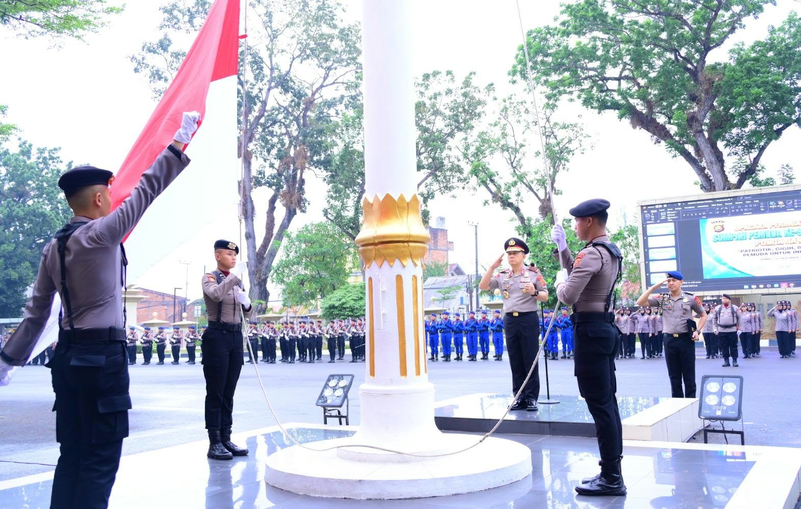 Polda Jambi Gelar Upacara Sumpah Pemuda ke-98, Kapolda Ajak Generasi Muda Jaga Persatuan dan Patriotisme