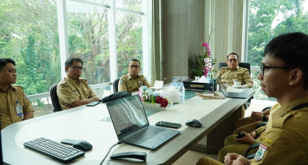 Sekda Sulbar Junda Maulana Dorong Seluruh OPD Aktif Perbarui Data di Kanal Digital Pemprov