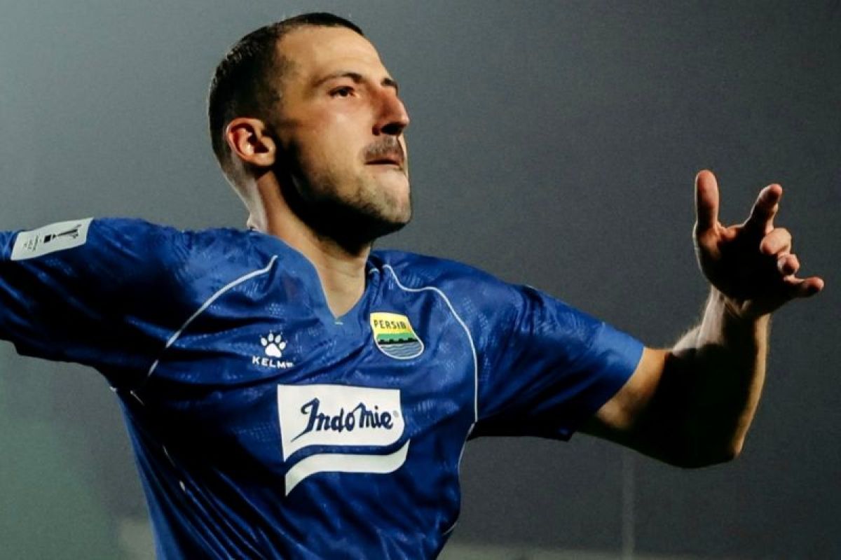 Balsa Sekulic Borong Dua Gol, Persib Bandung Tekuk Melbourne Victory 2-0