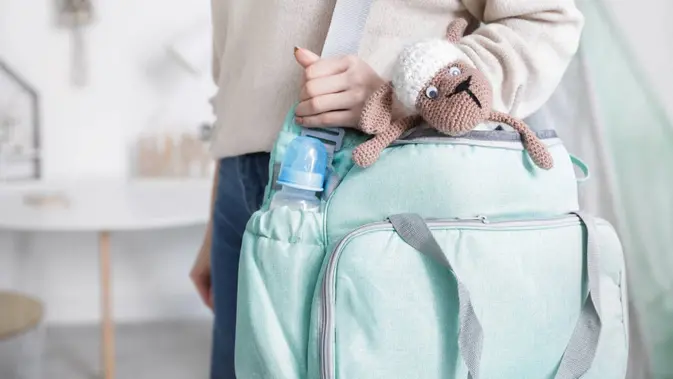 8 Rekomendasi Diaper Bag Multifungsi untuk Ibu Muda, Praktis dan Stylish
