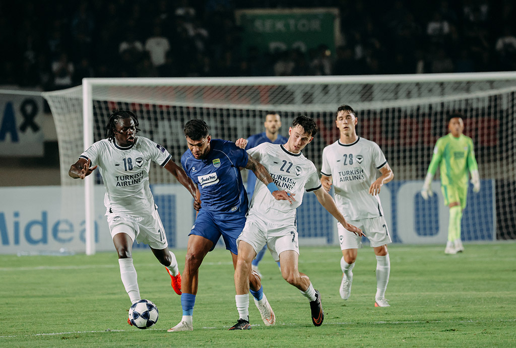 Persib Bandung Kalahkan Melbourne Victory 2-0, Balsa Sekulic Borong Dua Gol