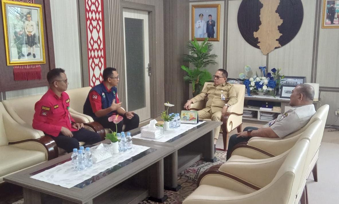 Sekda Sulbar dan BPBD Temui Manggala Agni, Perkuat Koordinasi Antisipasi Karhutla di Musim Kemarau