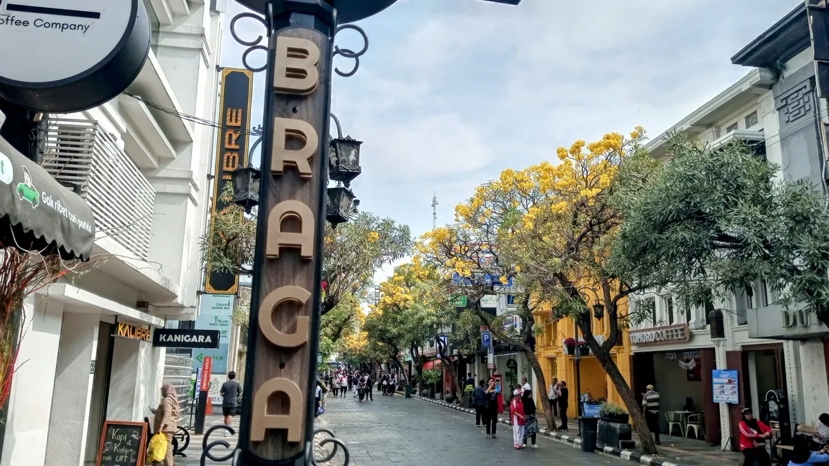 10 Tempat Wisata Bandung Hits yang Wajib Dikunjungi