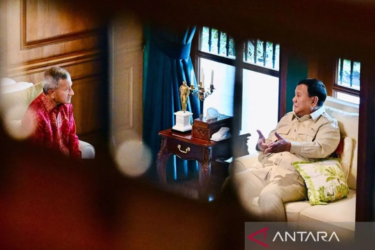Presiden Prabowo Terima Menlu Singapura Vivian Balakrishnan di Hambalang