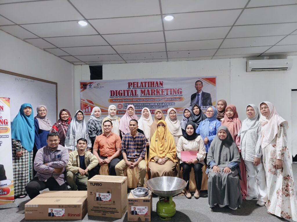 Ja'far Fasilitasi Pelatihan UMKM Kuliner Kota Padang, 22 Pelaku Usaha Terima Bantuan Alat Produksi
