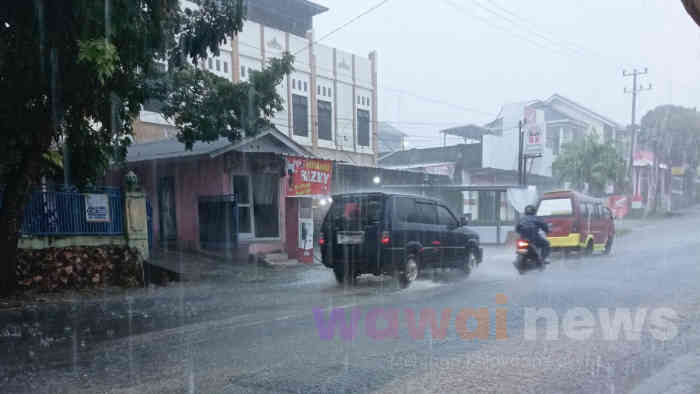 BMKG Prakirakan Hujan Ringan di Bandar Lampung dan Lampung Timur, Tanggamus Masih Dilanda Gempa Susulan