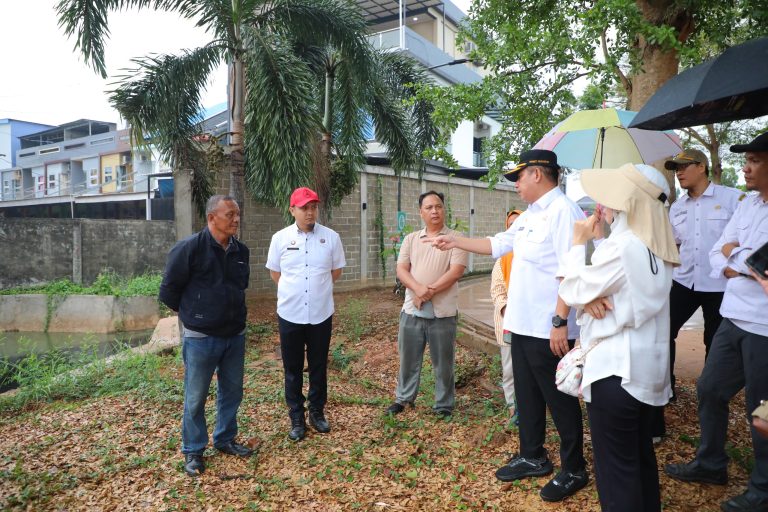 Pemkot Palembang Tinjau Genangan di Jalan Residen Rozak, Drainase Silang Terkendala Anggaran BBPJN