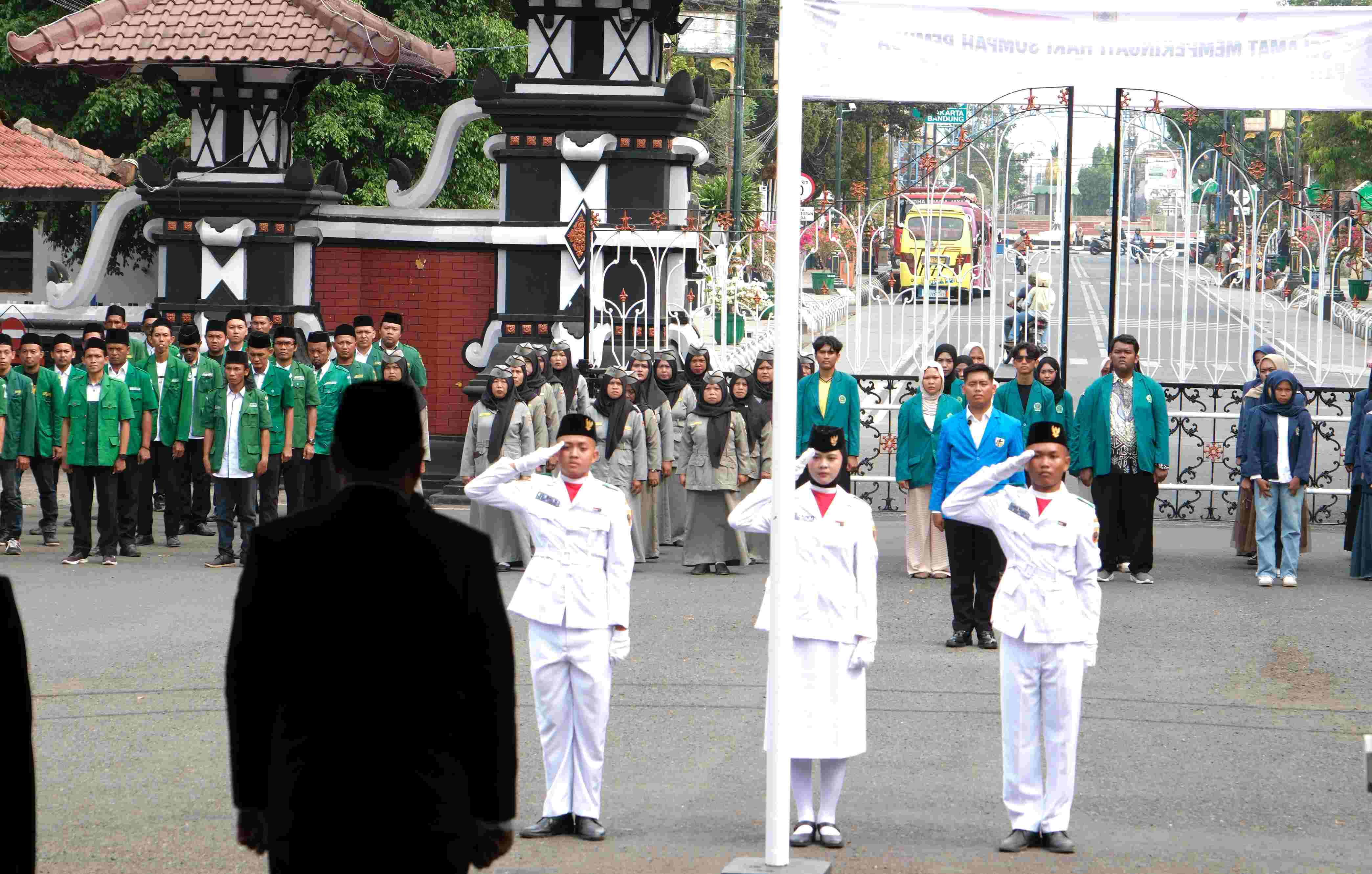 Plt Bupati Pemalang Nurkholes Pimpin Upacara Sumpah Pemuda ke-98, Ajak Pemuda Peduli Sesama